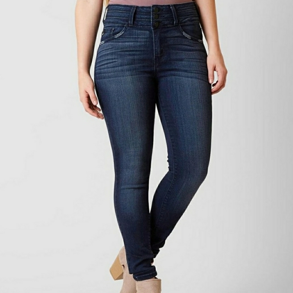 KanCan Ultra High Rise Skinny Stretch Jean
